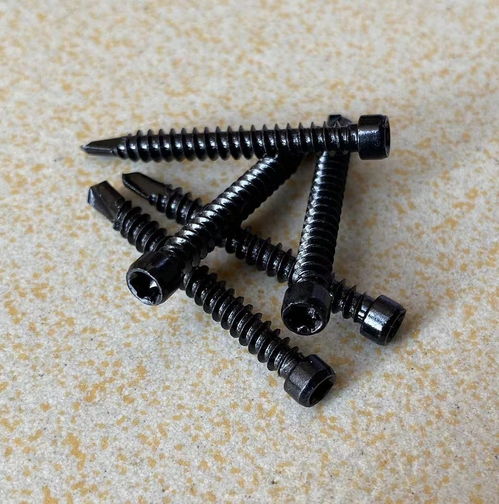 410不锈钢杯头内梅花钻钻尾镀黑色钻尾自转螺丝 特性、应用与优势解析